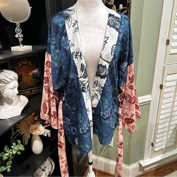 Anthropologies Tori Cropped Floral Boho Kimono One Size - Picture 11 of 12
